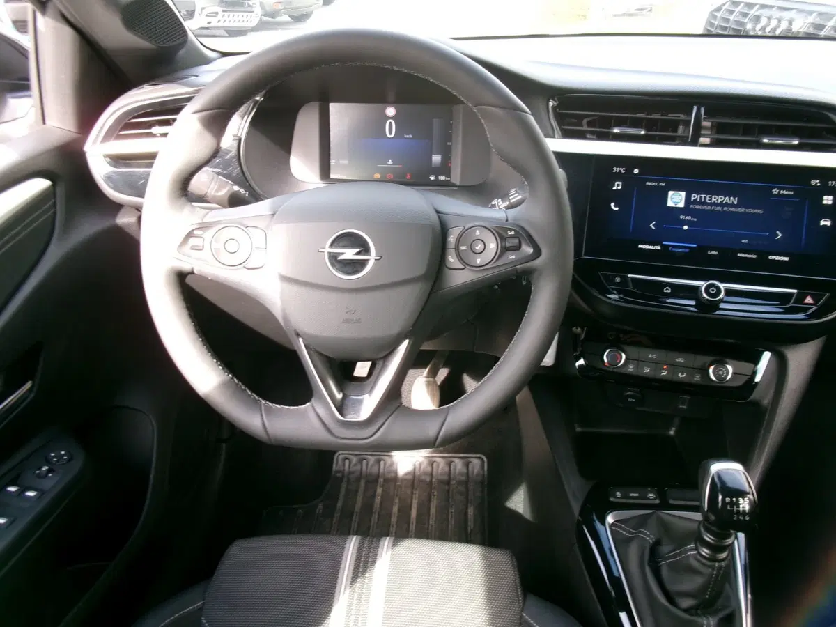 Opel Corsa usata a Venezia (14)
