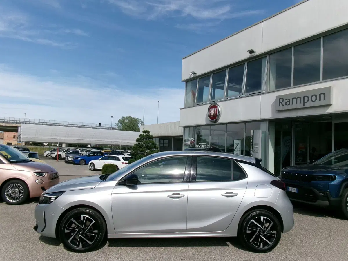 Opel Corsa usata a Venezia (2)