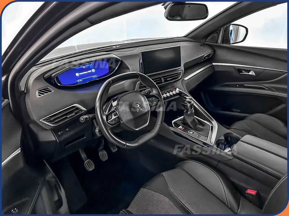 Peugeot 5008 usata a Milano (9)
