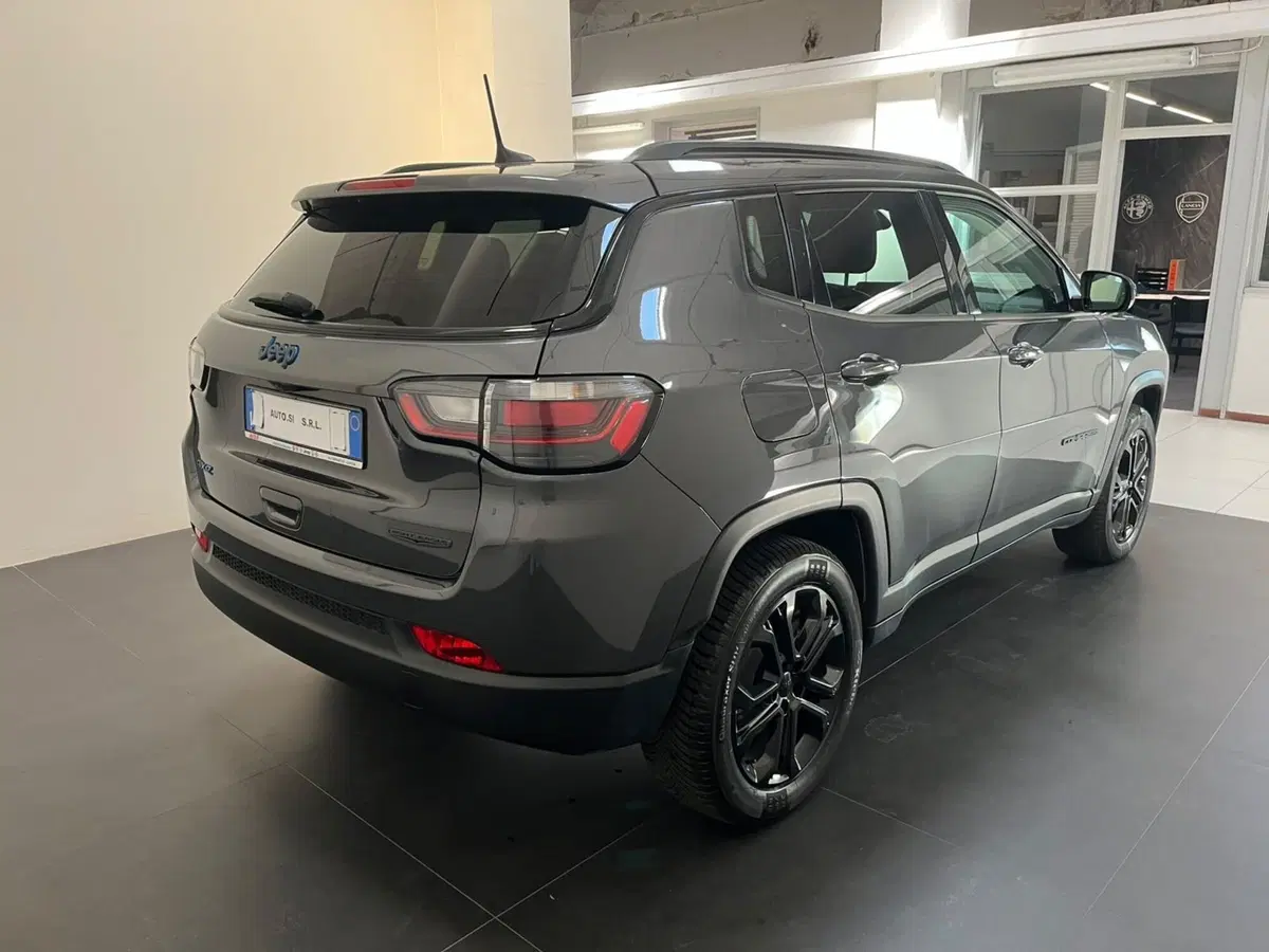 Jeep Compass usata a Lucca (5)
