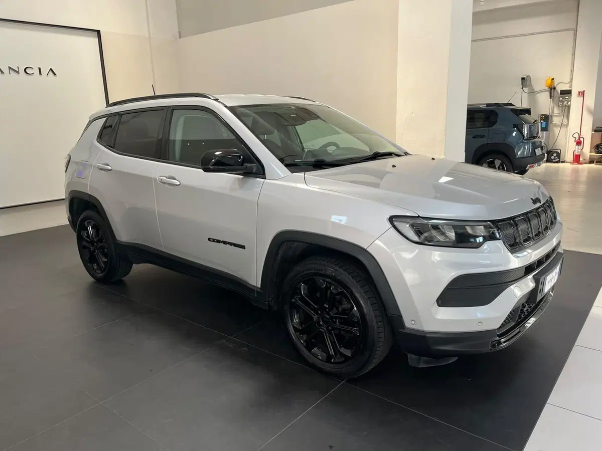 Jeep Compass usata a Lucca (3)