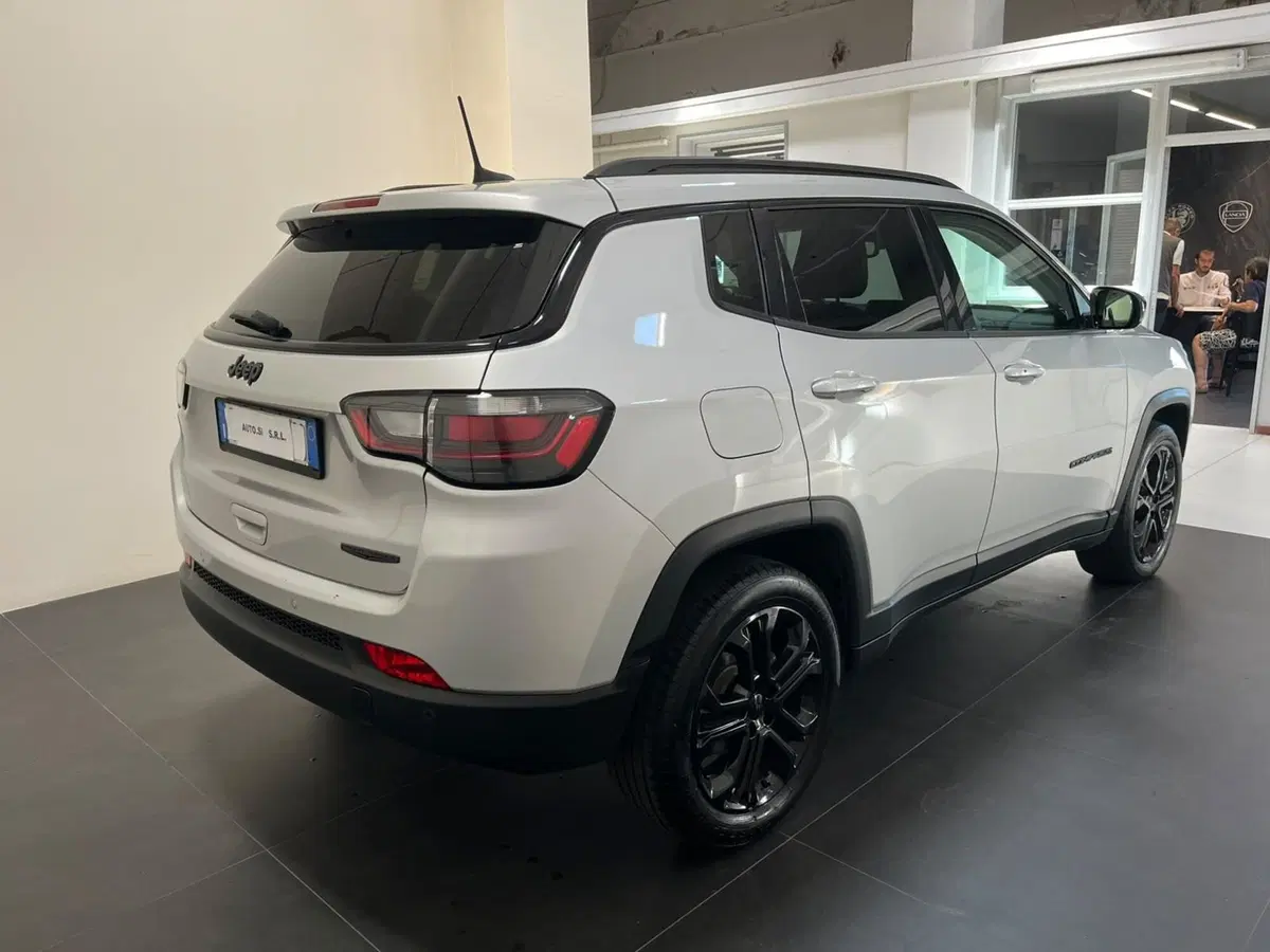 Jeep Compass usata a Lucca (4)