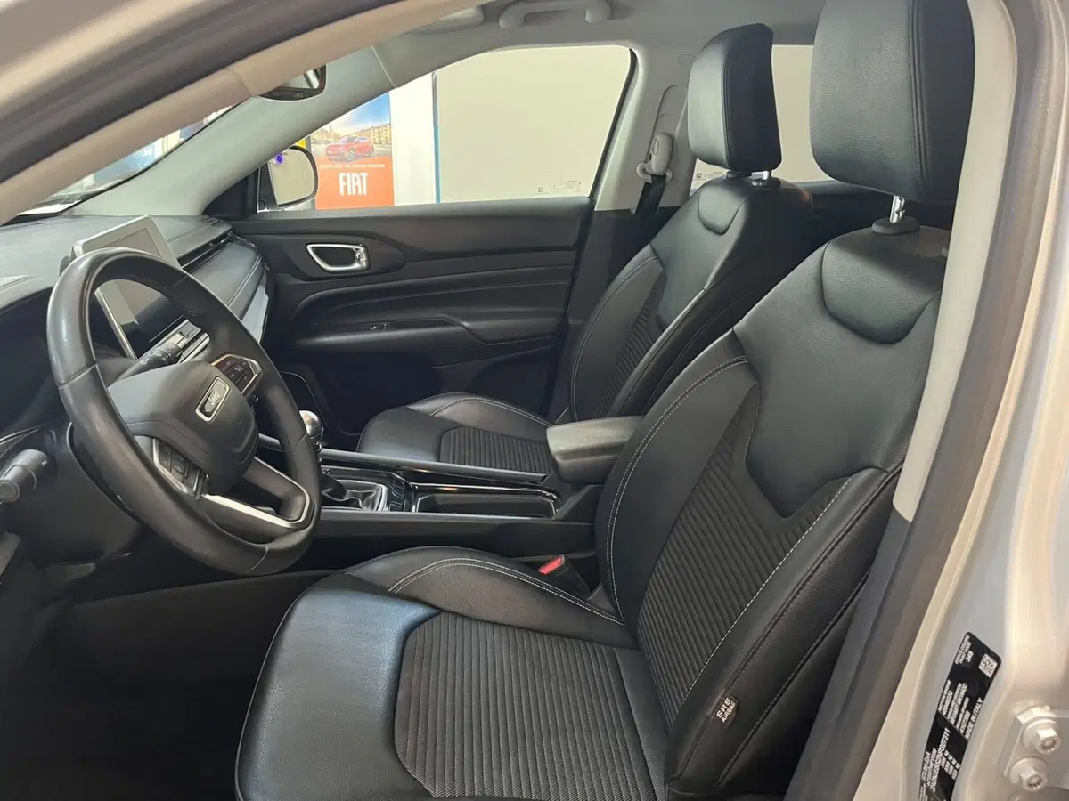 Jeep Compass usata a Lucca (9)