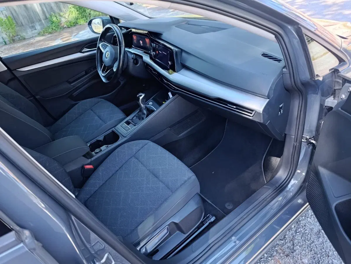 Volkswagen Golf usata a Massa-Carrara (14)