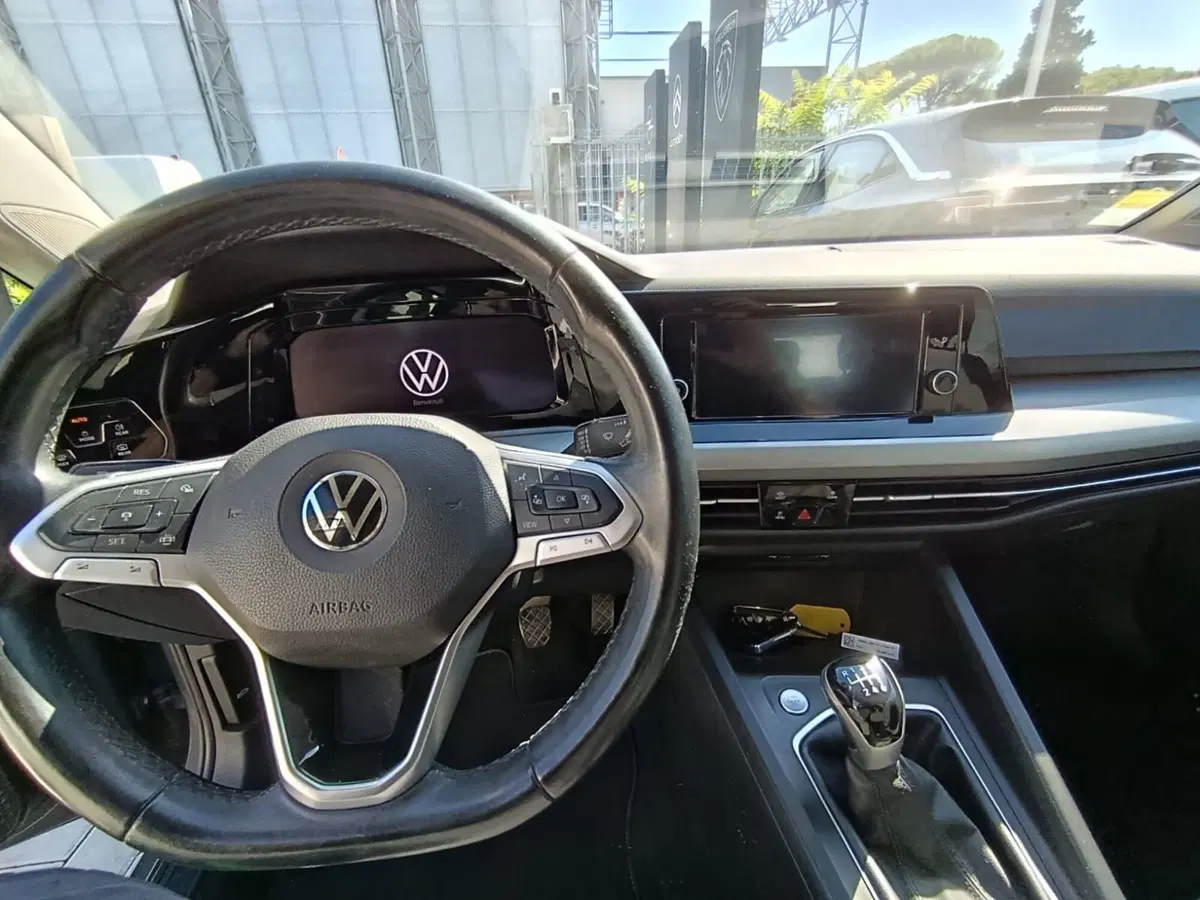 Volkswagen Golf usata a Massa-Carrara (6)