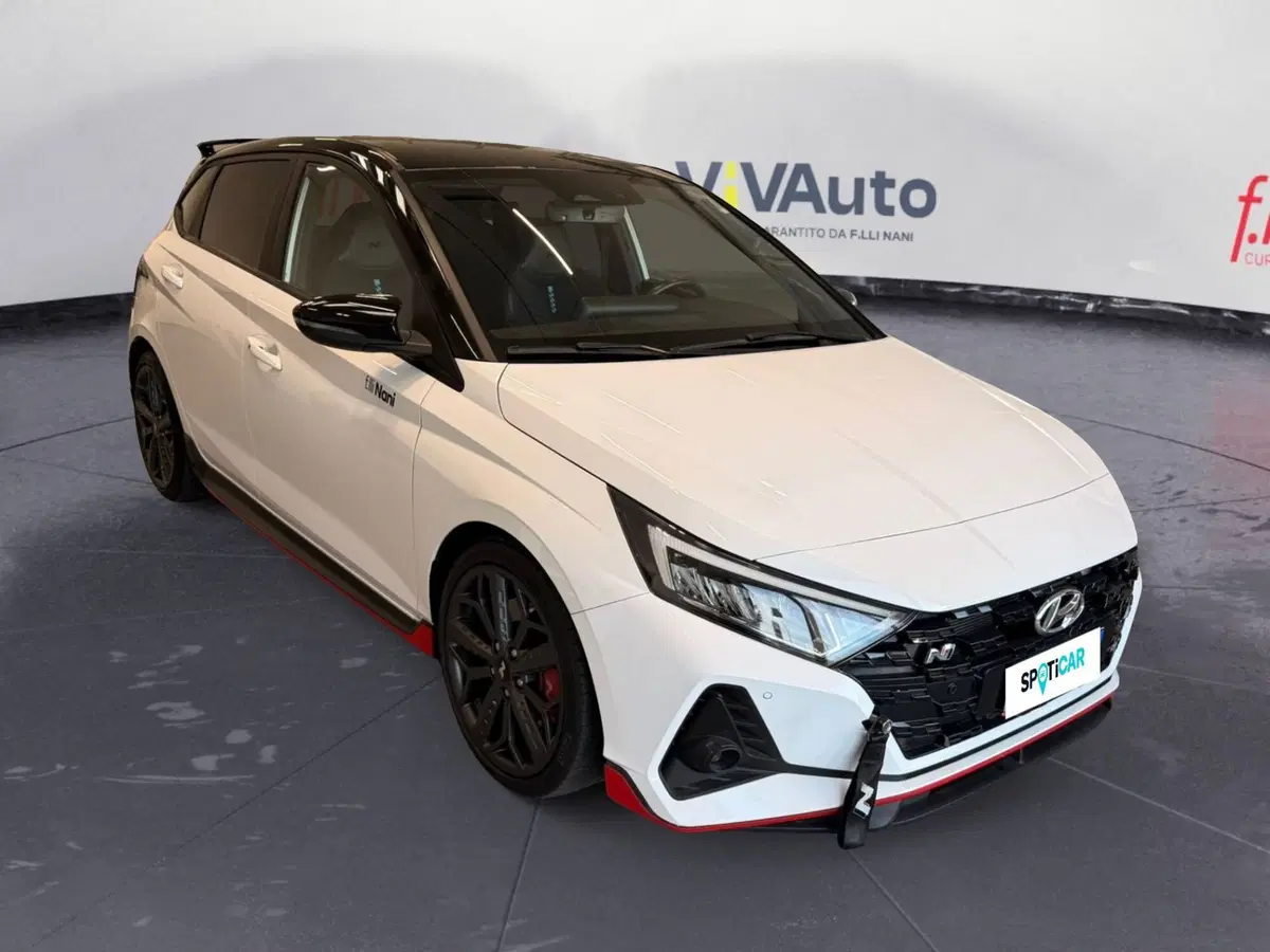 Hyundai i20 usata a Massa-Carrara (16)