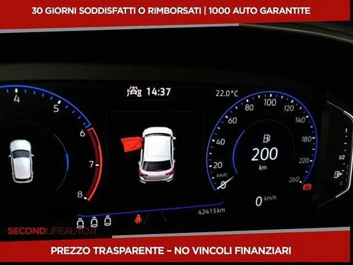 Volkswagen T-Roc usata a Chieti (16)
