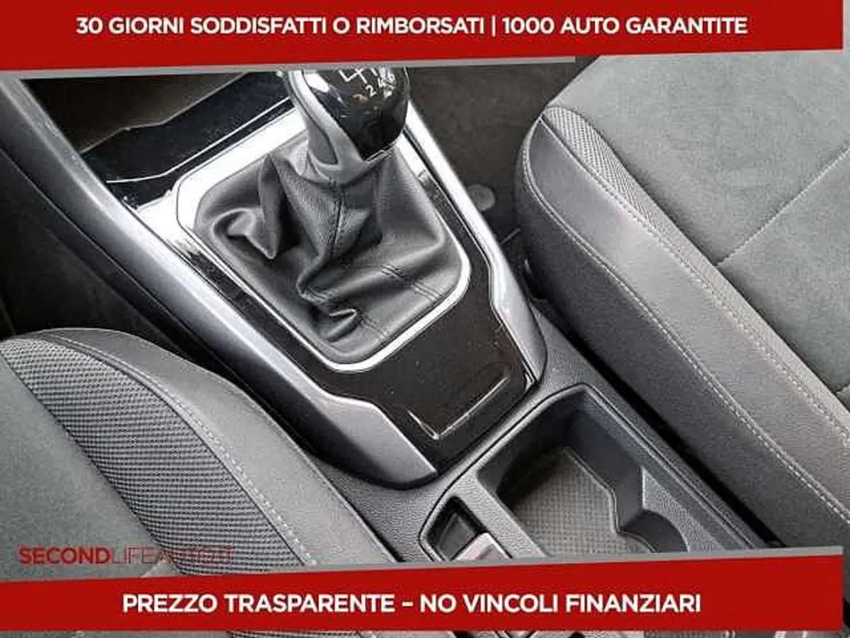 Volkswagen T-Roc usata a Chieti (4)