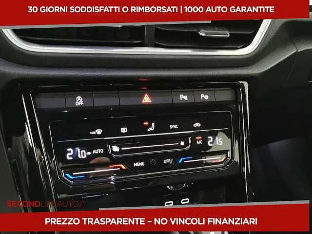 Volkswagen T-Roc usata a Chieti (9)