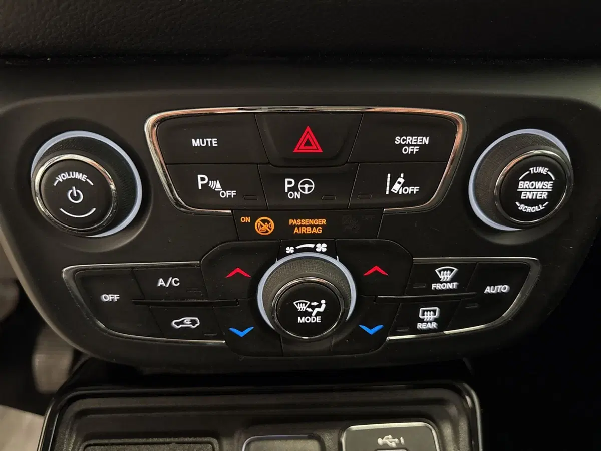 Jeep Compass usata a Palermo (10)