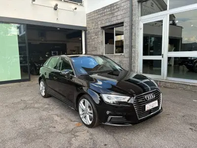 Audi A3 Sportback 40 TFSI e S tronic S line edition del 2020 usata a Barlassina
