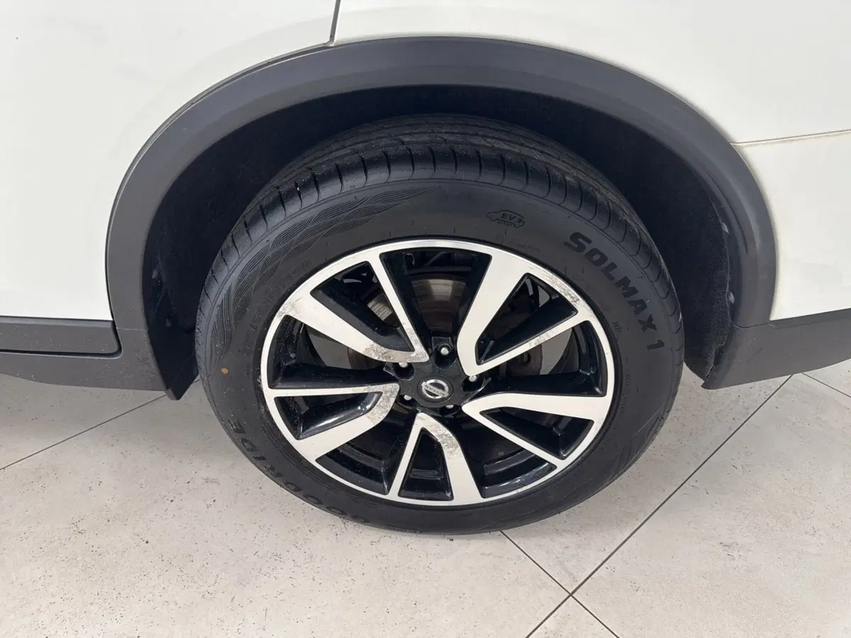 Nissan X-Trail usata a Palermo (5)