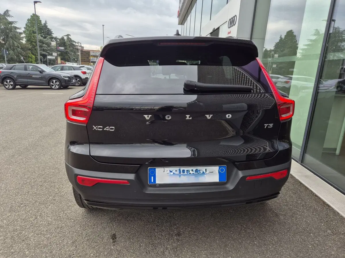 Volvo XC40 usata a Modena (5)