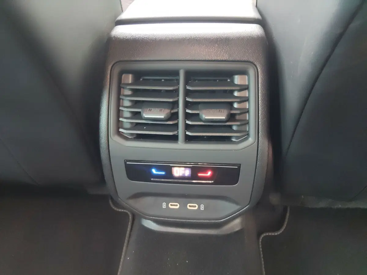 SEAT Leon usata a Modena (11)