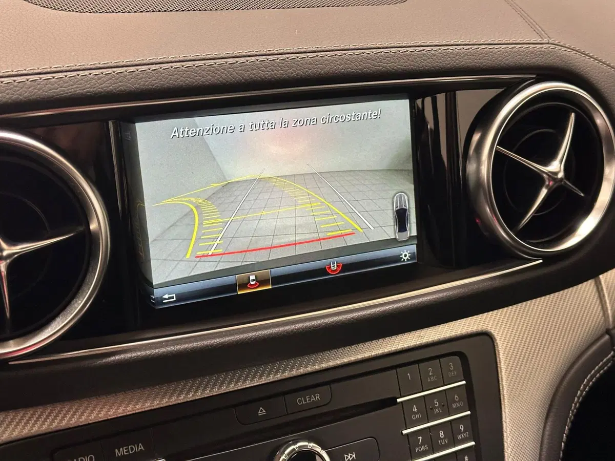 Mercedes-Benz SL usata a Novara (12)