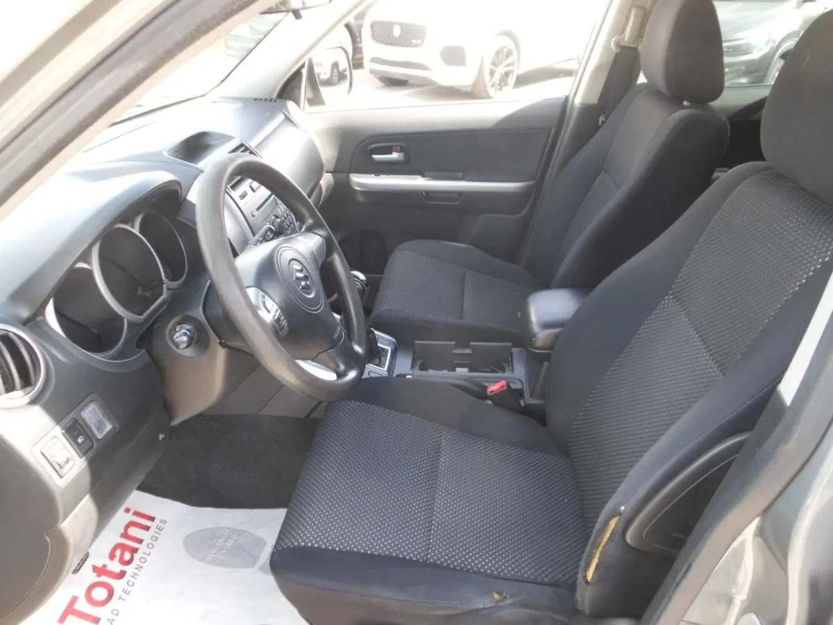 Suzuki Grand Vitara usata a L'Aquila (19)