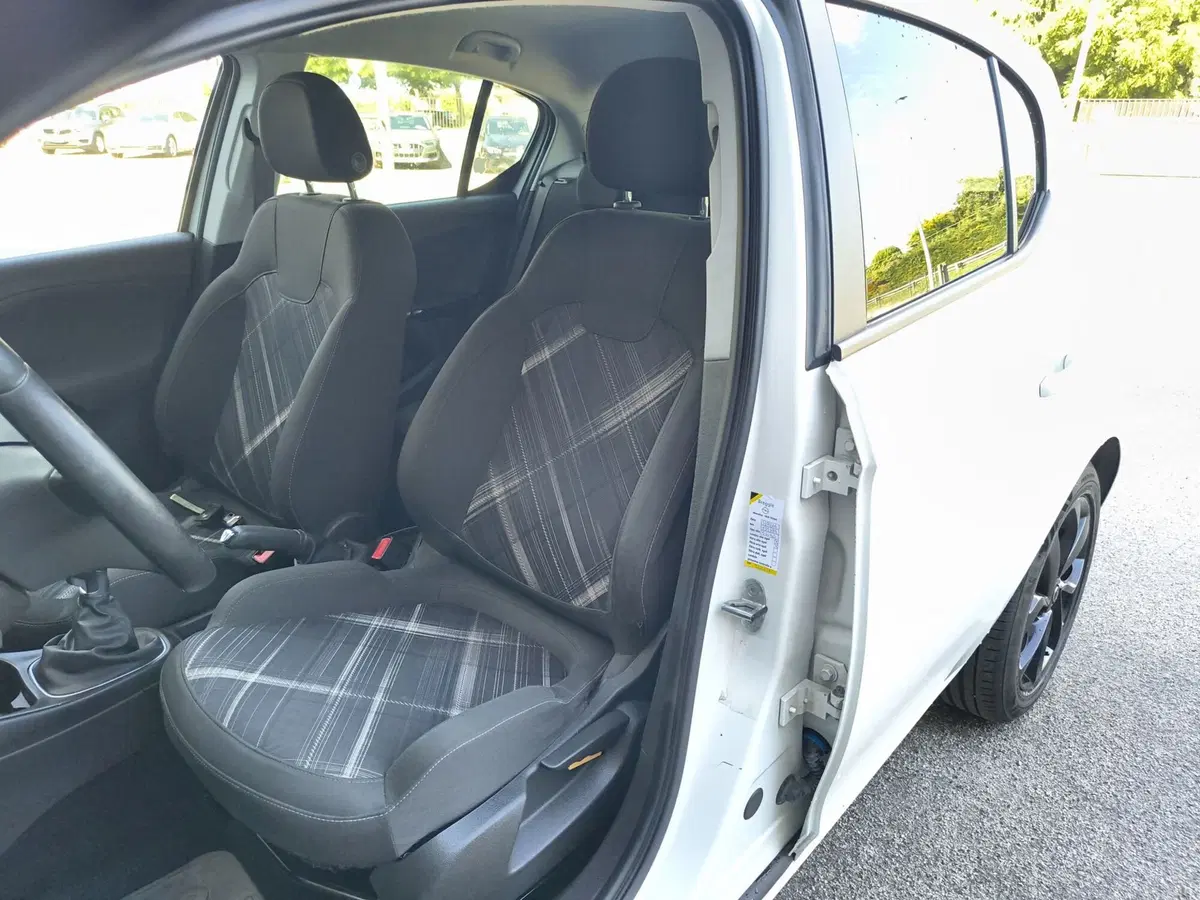 Opel Corsa usata a Padova (12)