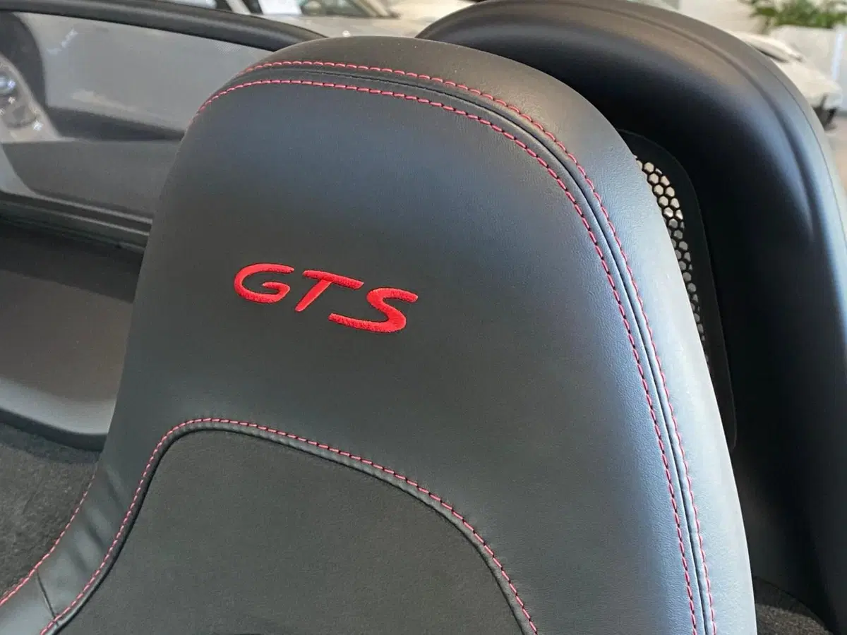 Porsche 718 Boxster  usata a Firenze (16)