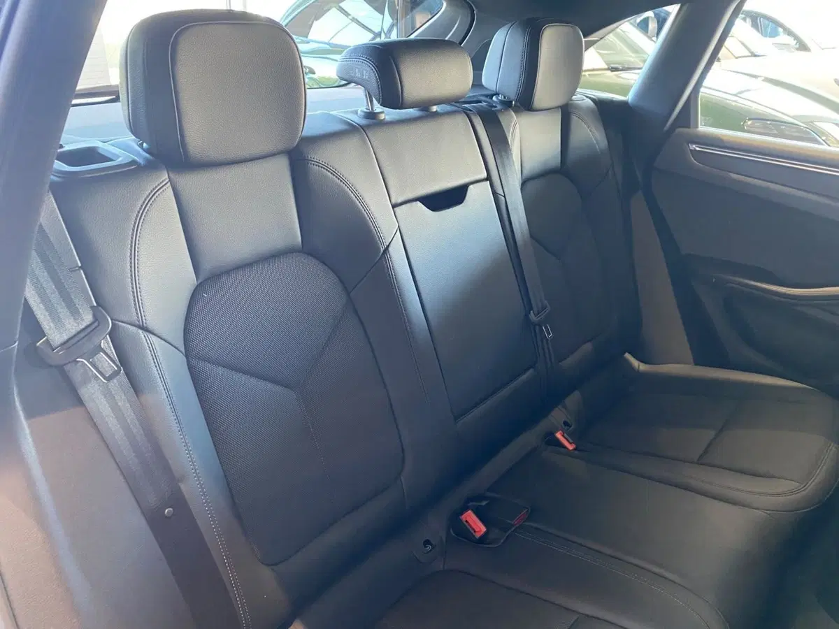 Porsche Macan usata a Firenze (11)