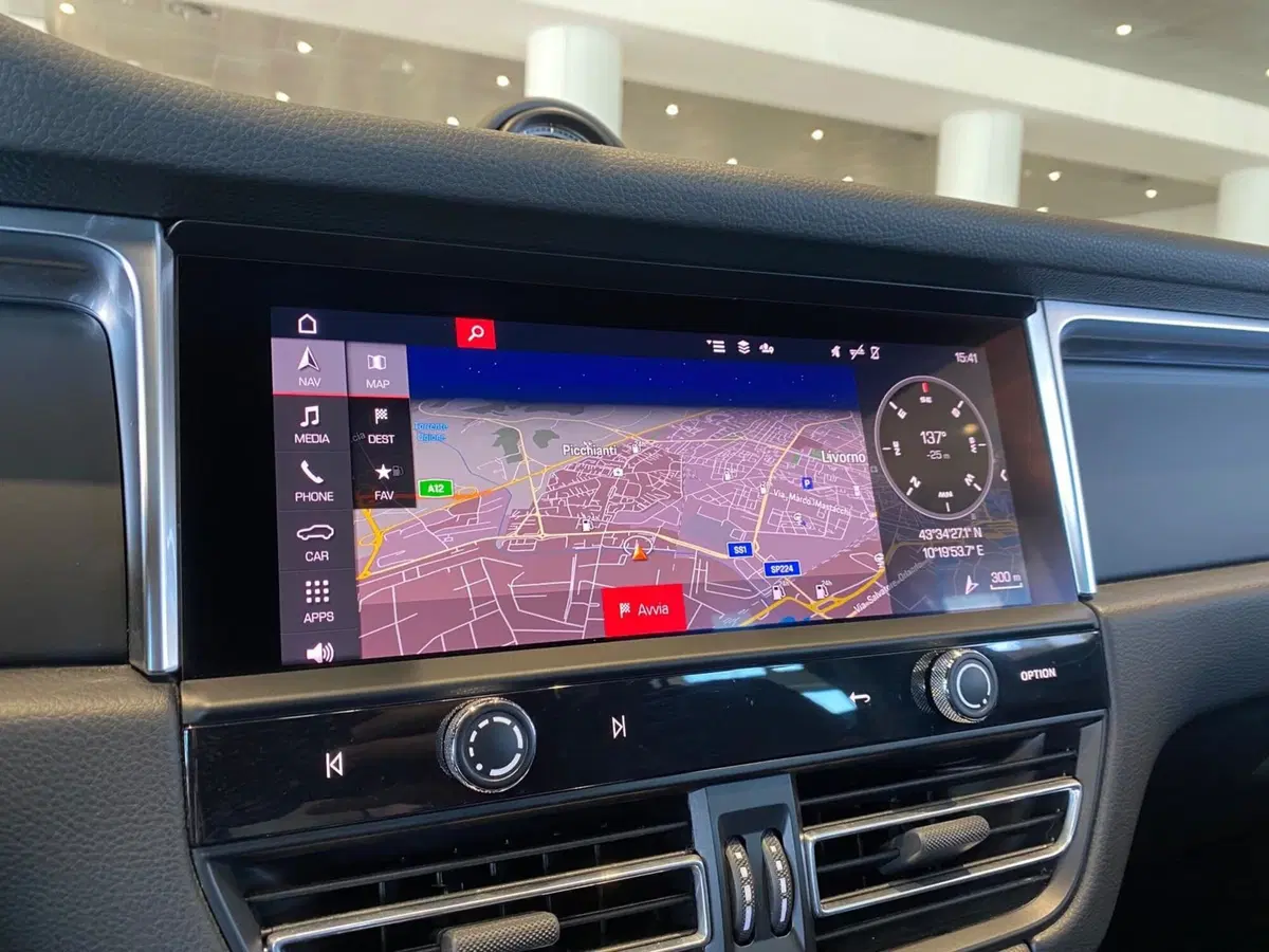 Porsche Macan usata a Firenze (16)