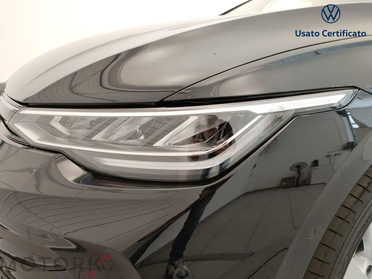Volkswagen Golf nuova a Varese (7)