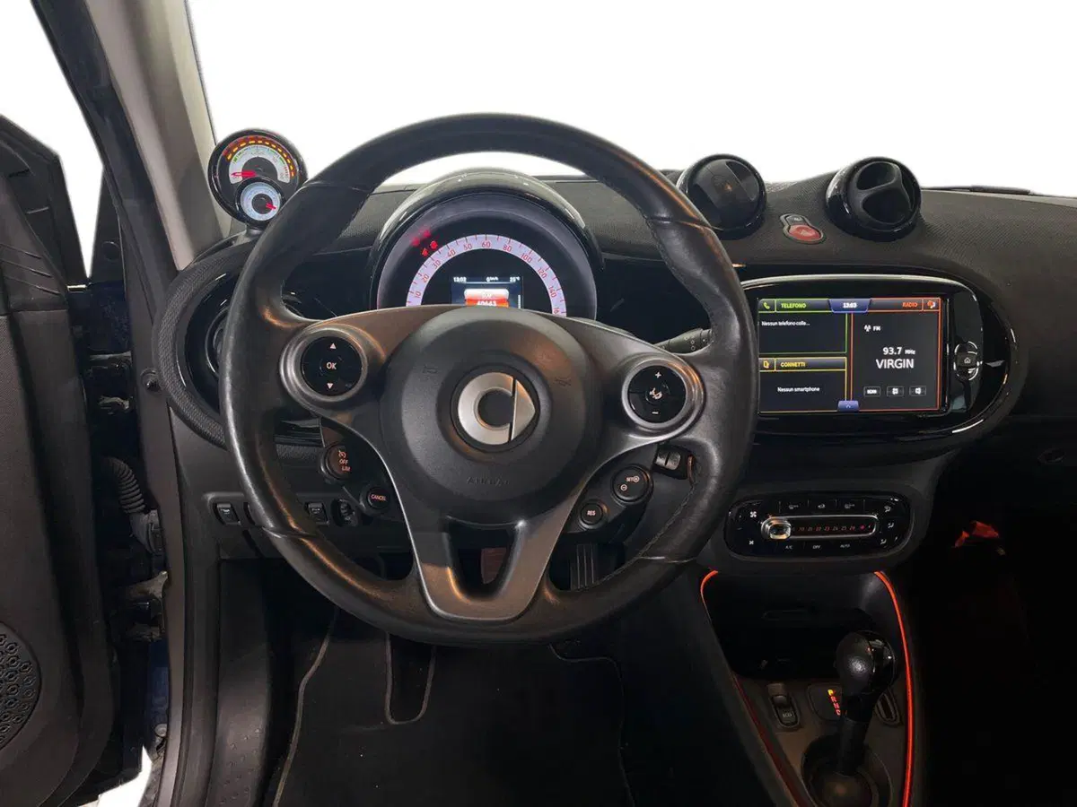 smart Fortwo usata a Napoli (12)