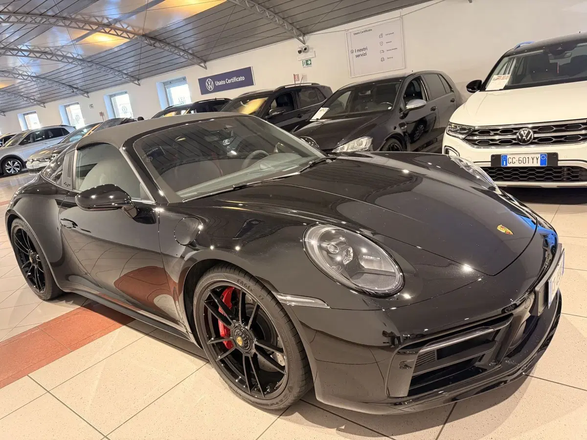Porsche 911 Cabrio usata a Genova (7)