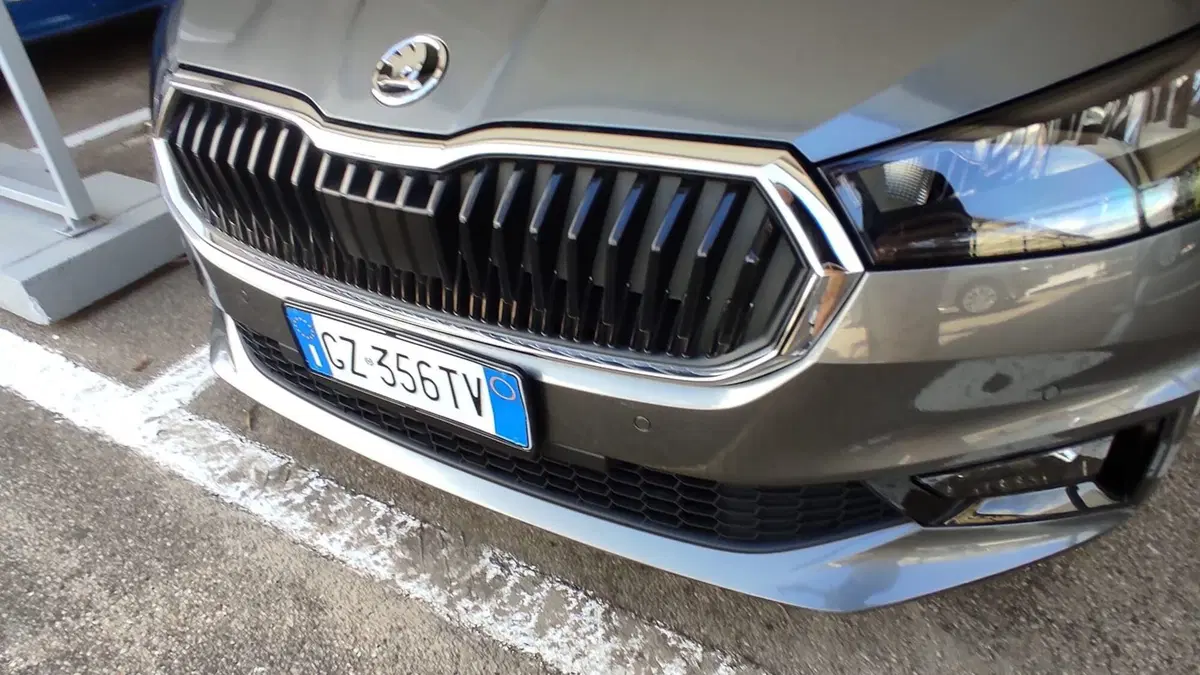 Skoda Fabia usata a Taranto (9)