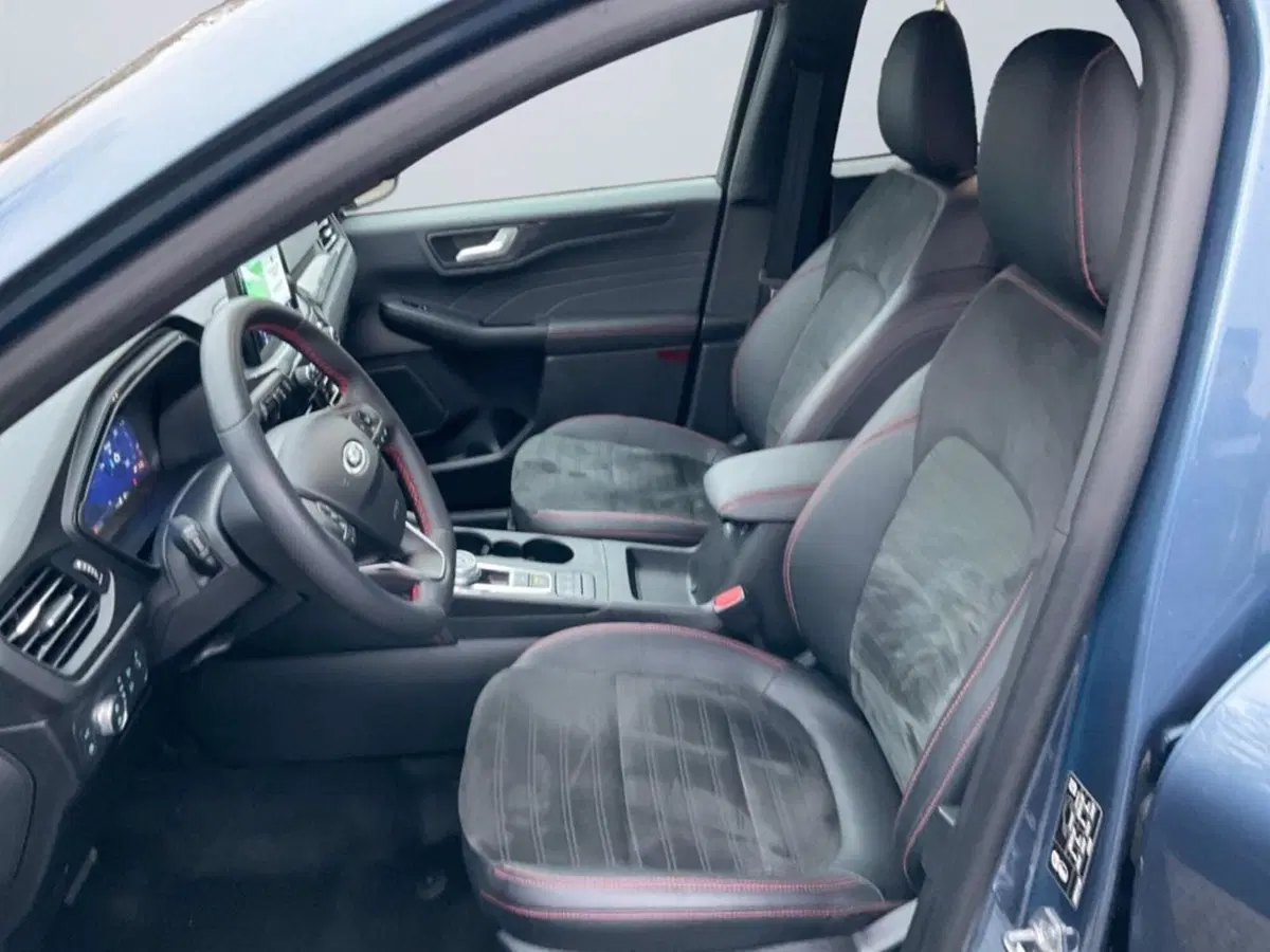 Ford Kuga usata a Milano (9)