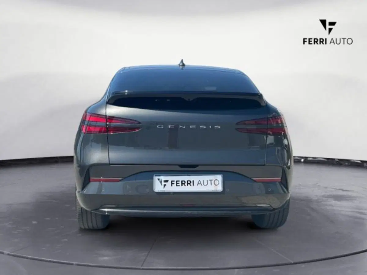 Genesis GV60 Magma nuova a Treviso (5)