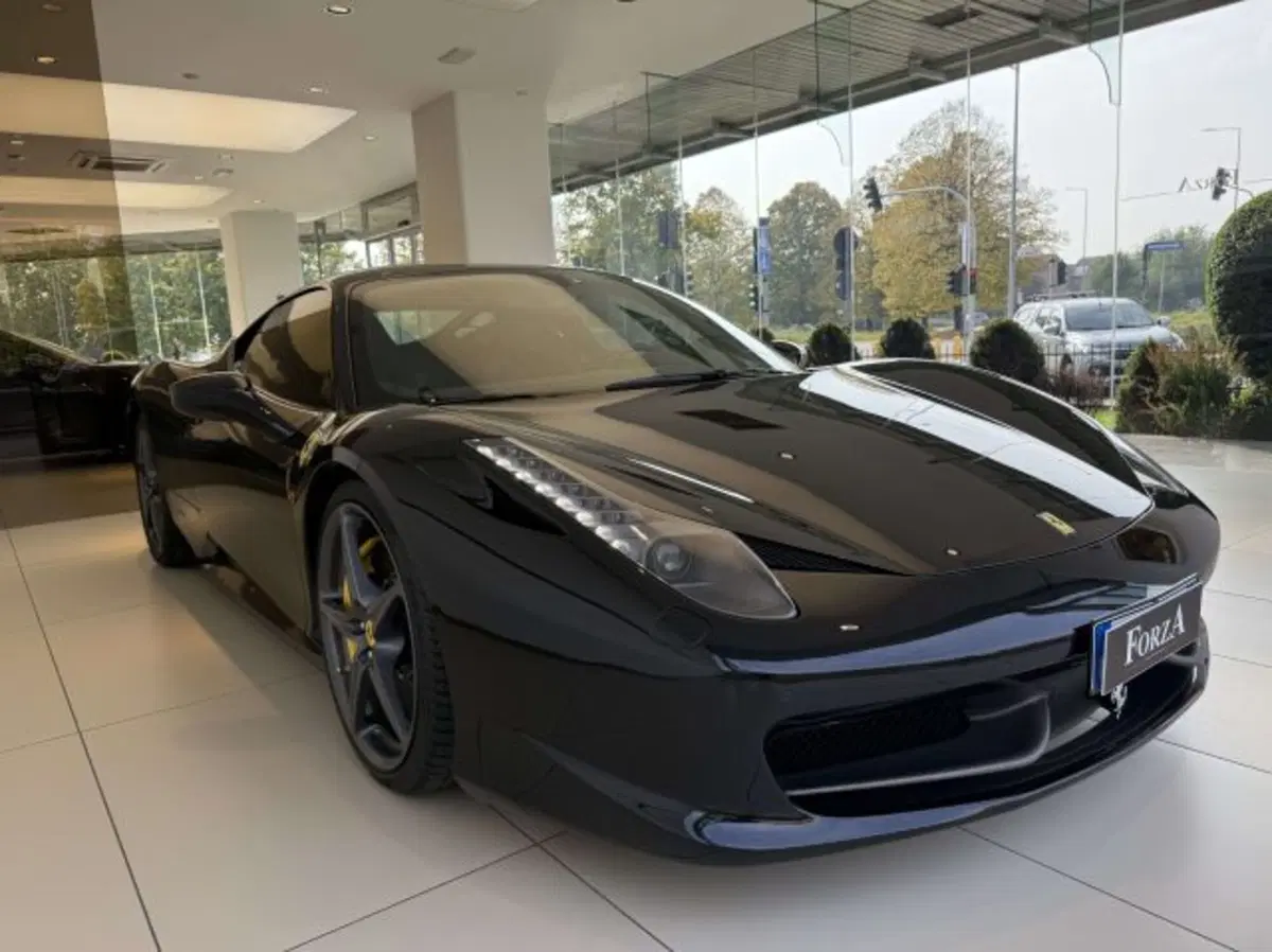 Ferrari 458 Coupé usata a Torino (3)