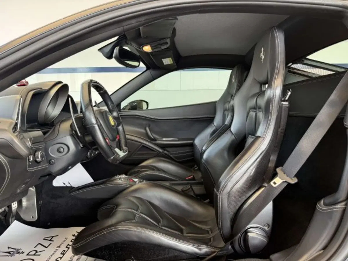 Ferrari 458 Coupé usata a Torino (6)