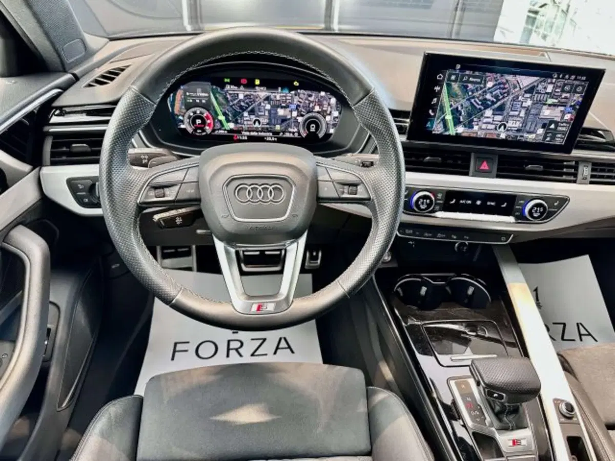 Audi S4 Avant usata a Torino (9)