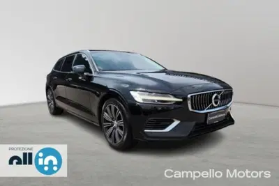 Volvo V60 T6 Recharge AWD Plug-in Hybrid Inscription del 2022 usata a Venezia