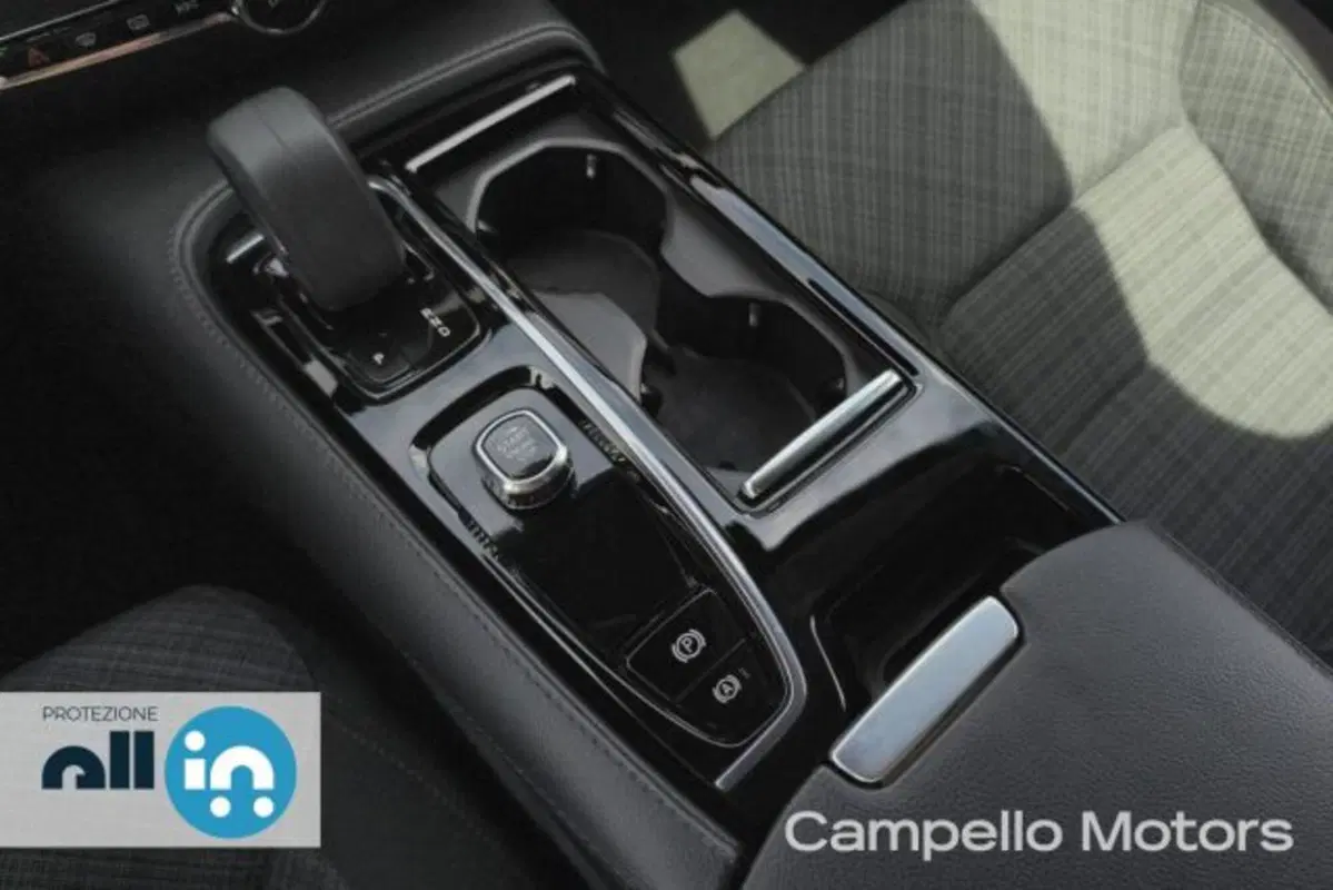 Volvo V60 usata a Venezia (14)