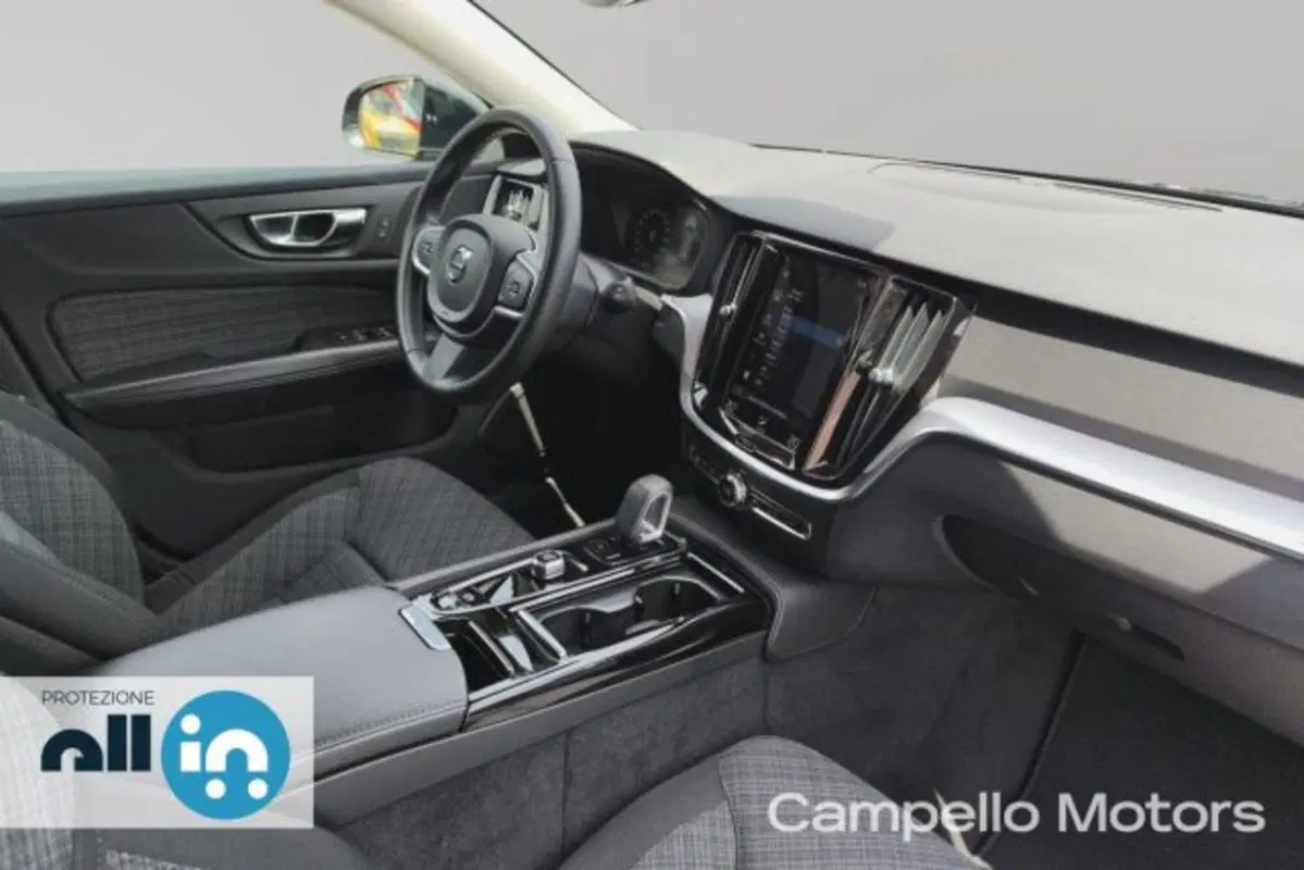 Volvo V60 usata a Venezia (15)