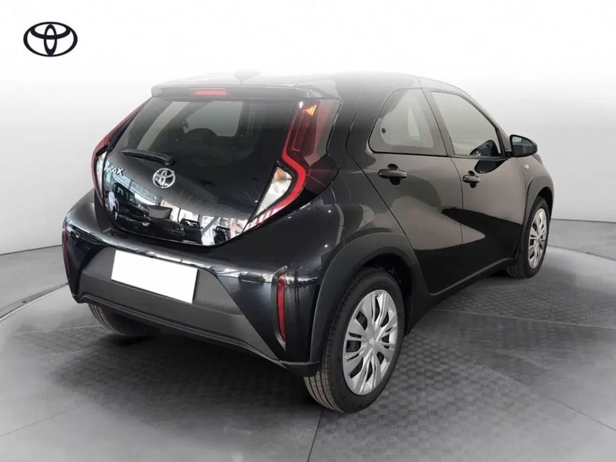 Toyota Aygo X usata a Torino (4)