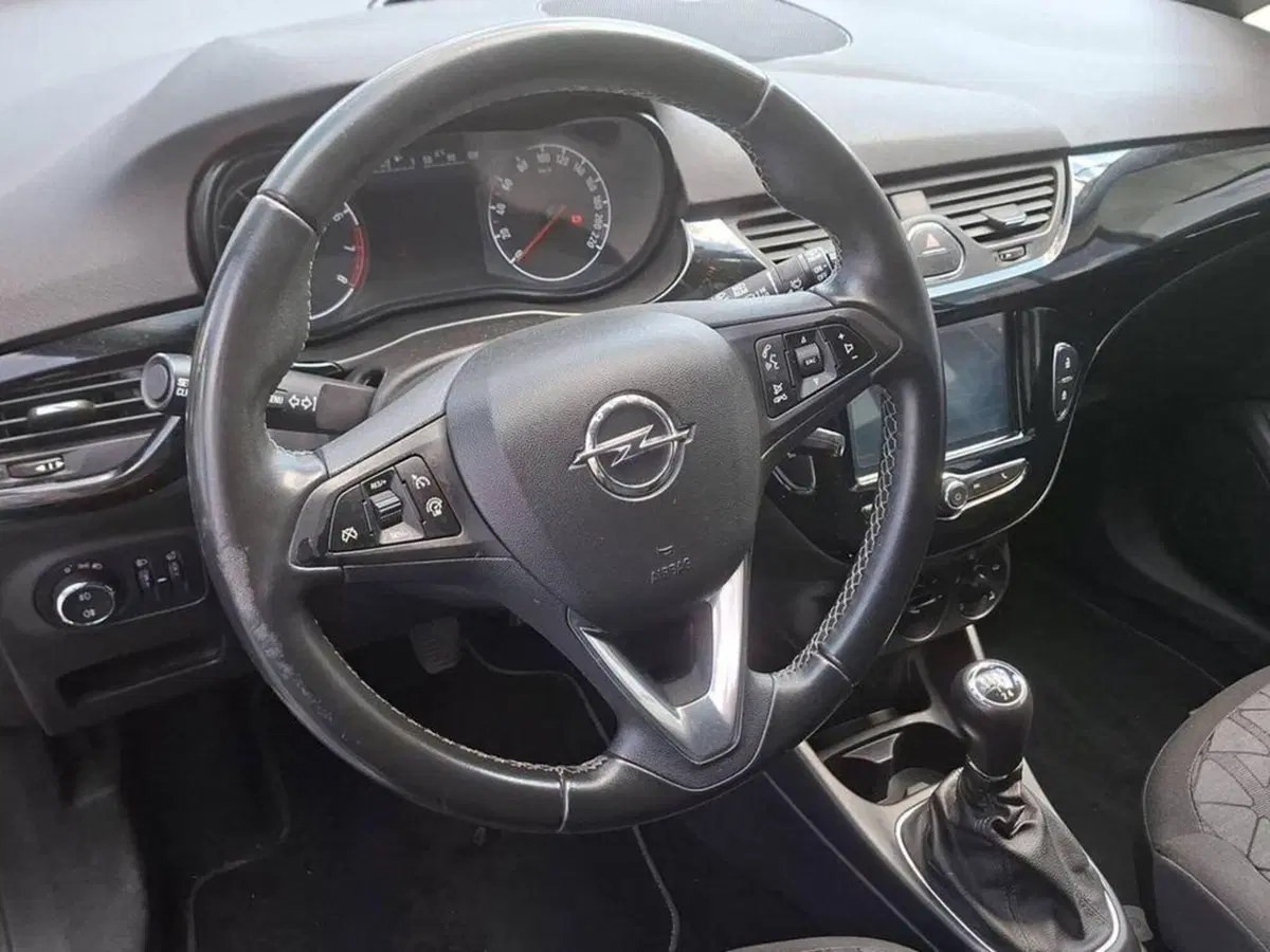 Opel Corsa usata a Torino (12)