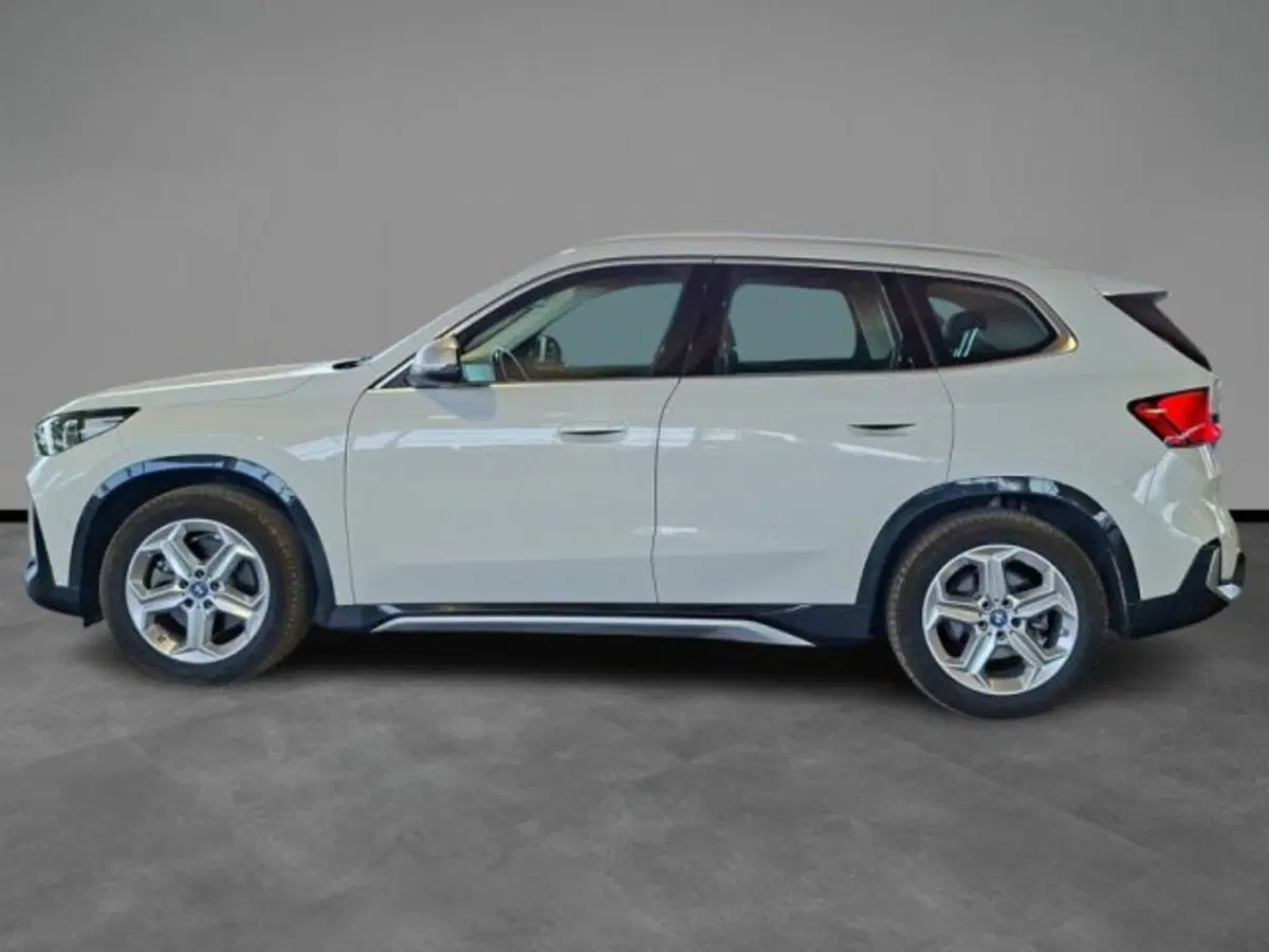 BMW iX1 usata a Verona (3)