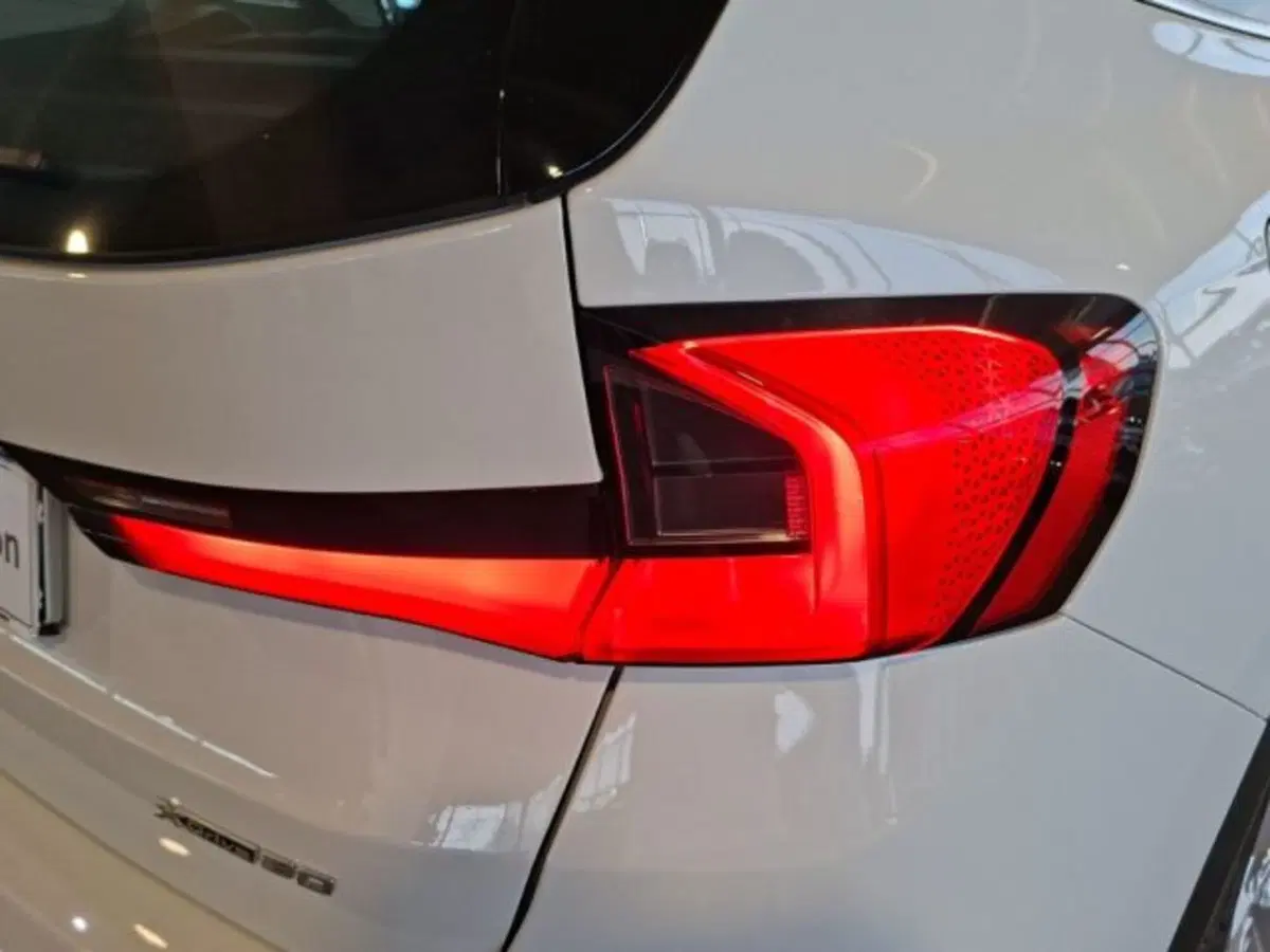 BMW iX1 usata a Verona (7)
