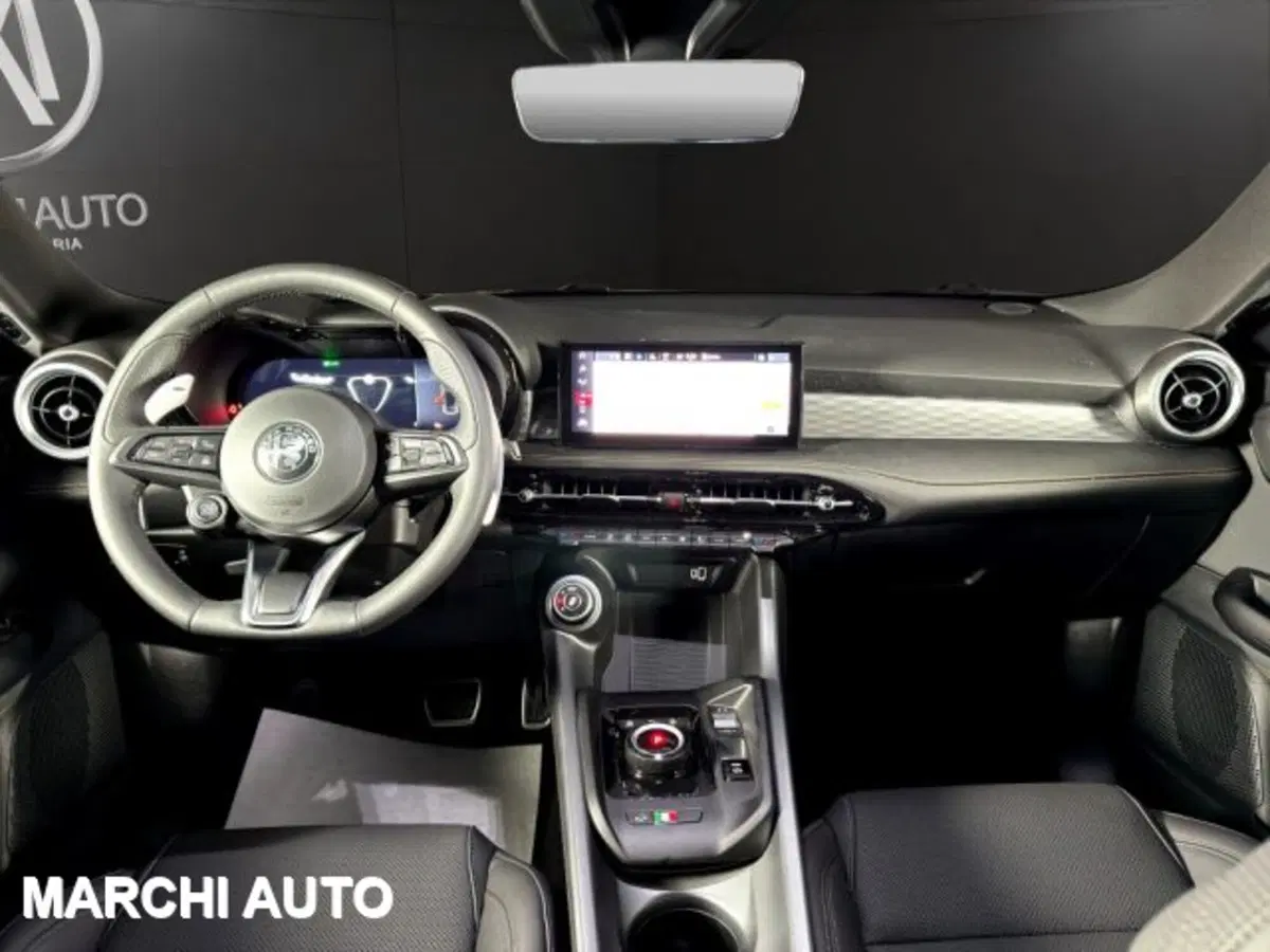 Alfa Romeo Tonale nuova a Perugia (12)