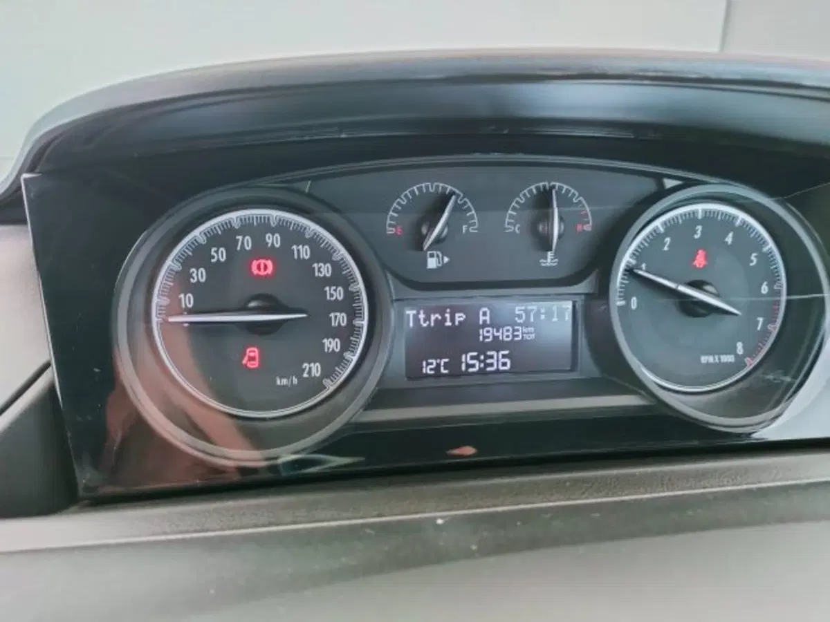 Lancia Ypsilon usata a Teramo (16)