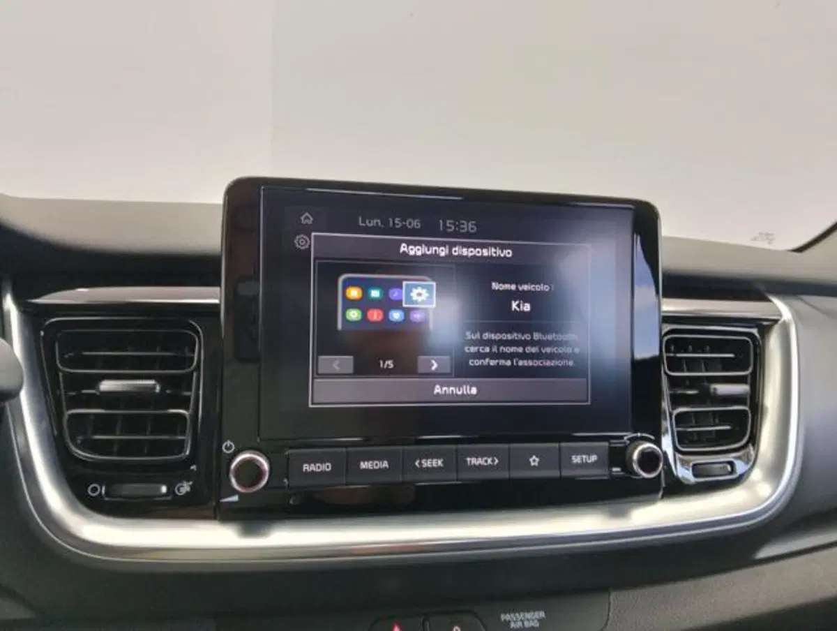 Kia Stonic usata a Como (13)