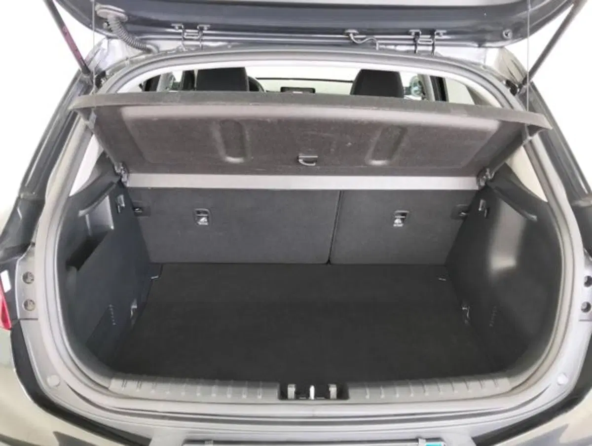 Kia Stonic usata a Como (17)