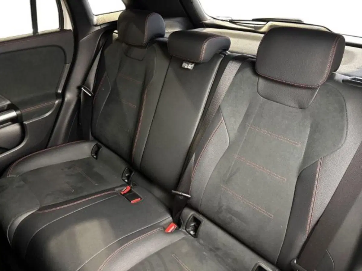 Mercedes-Benz GLA SUV usata a Bologna (16)