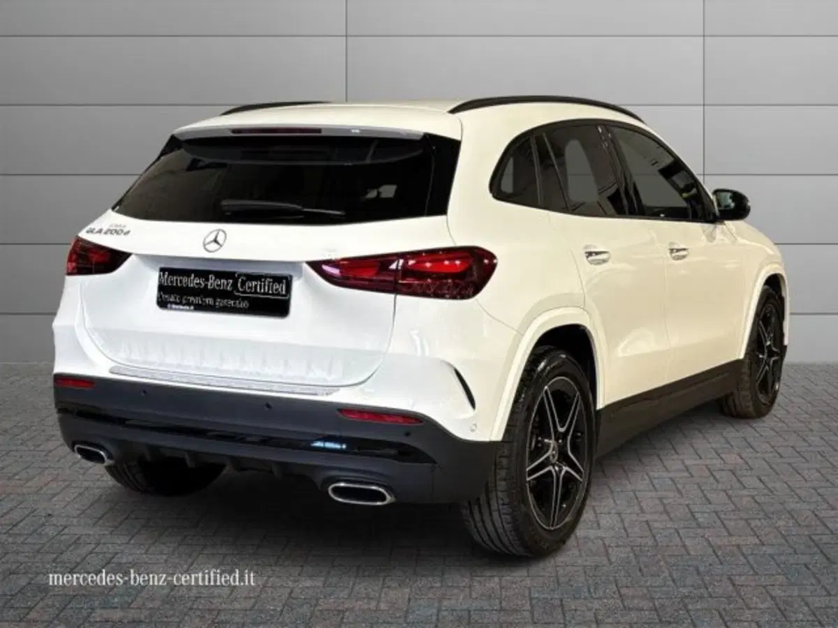 Mercedes-Benz GLA SUV usata a Bologna (2)