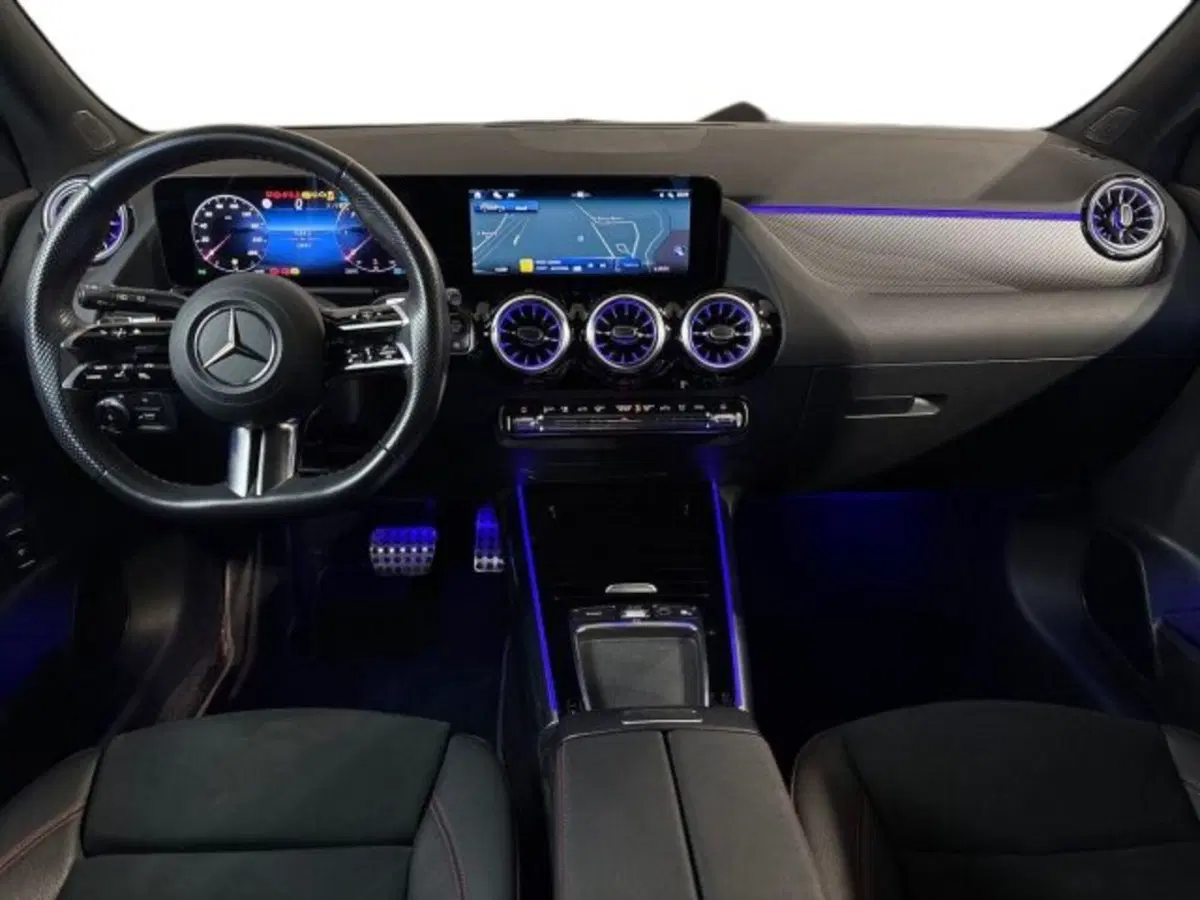 Mercedes-Benz GLA SUV usata a Bologna (9)