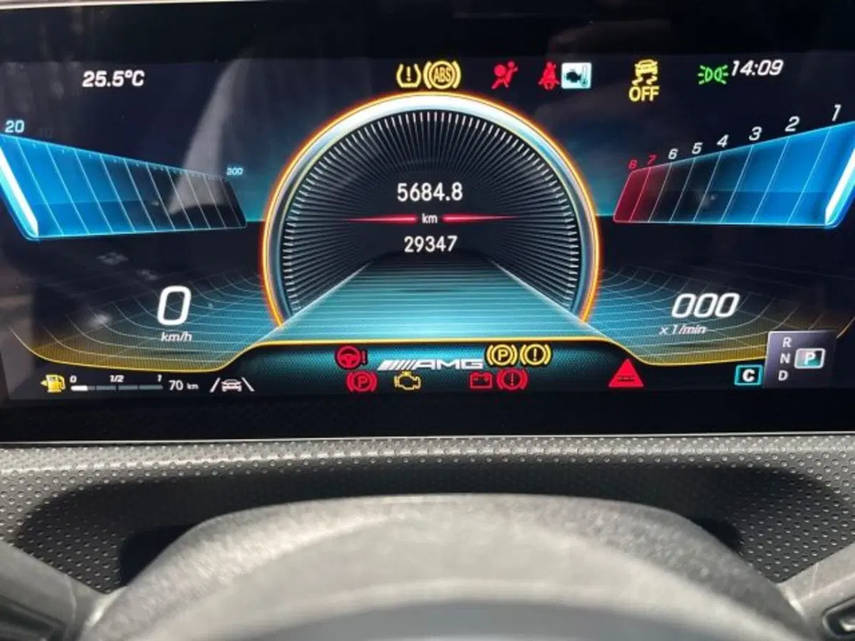 Mercedes-Benz CLA usata a Bologna (13)