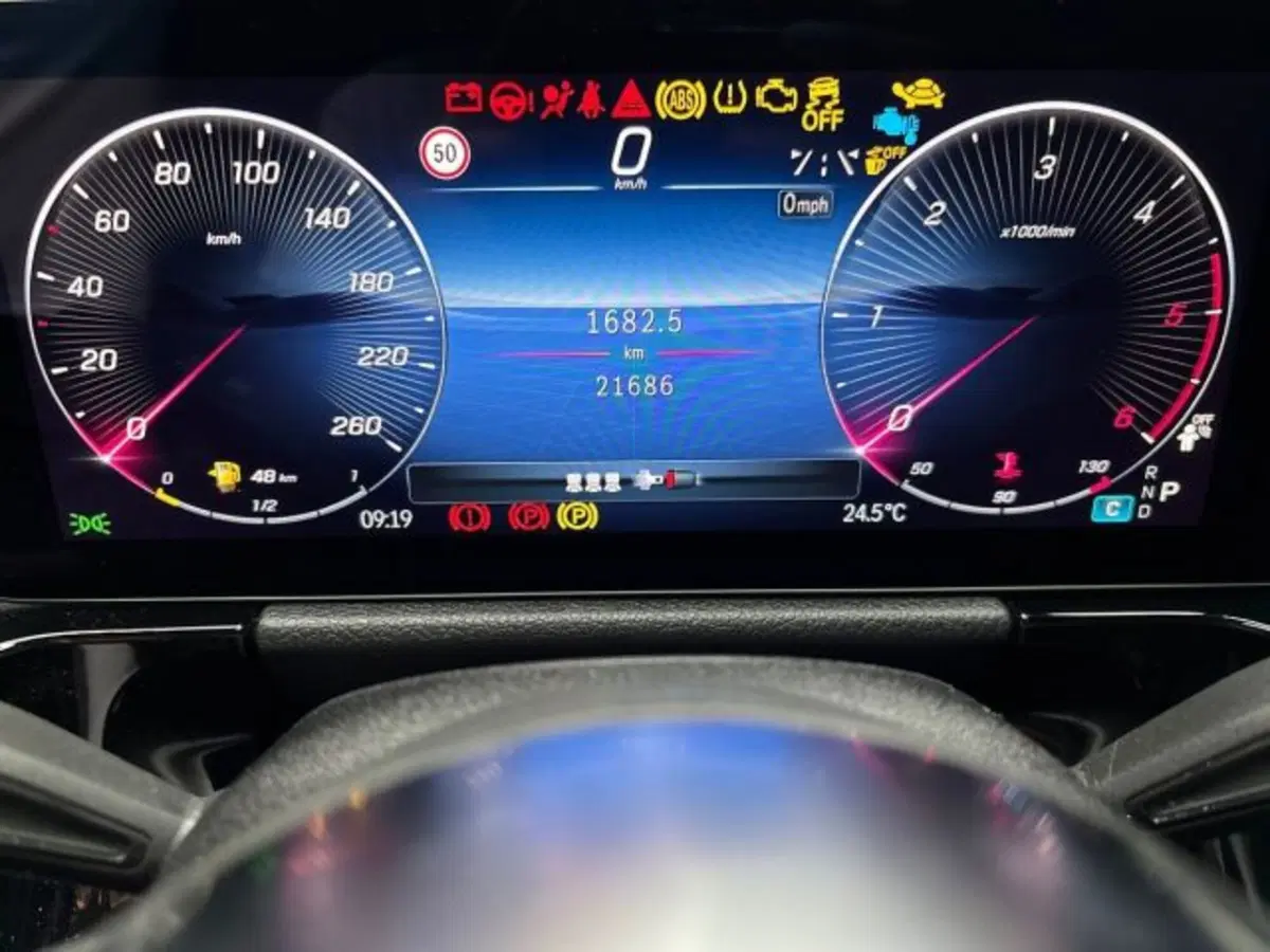 Mercedes-Benz GLA SUV usata a Bologna (13)