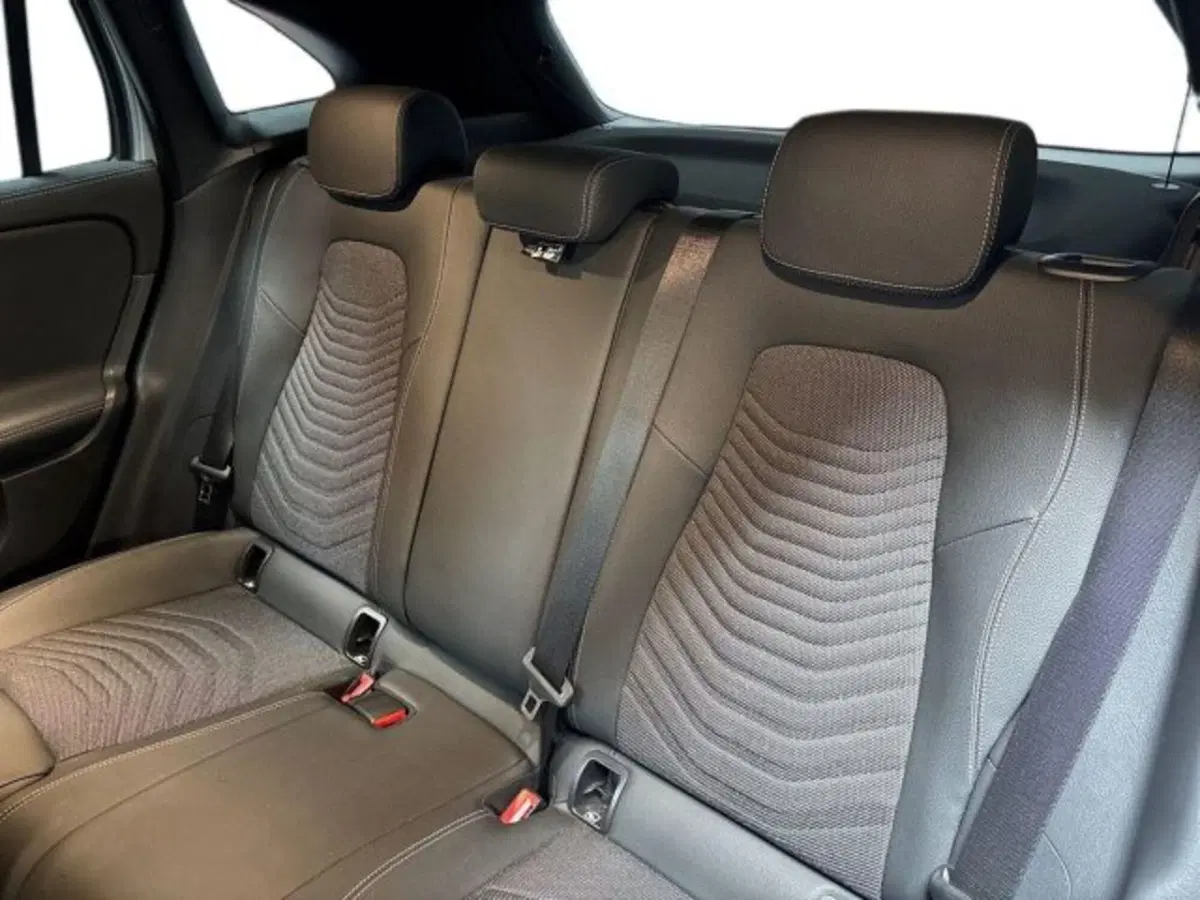 Mercedes-Benz GLA SUV usata a Bologna (16)